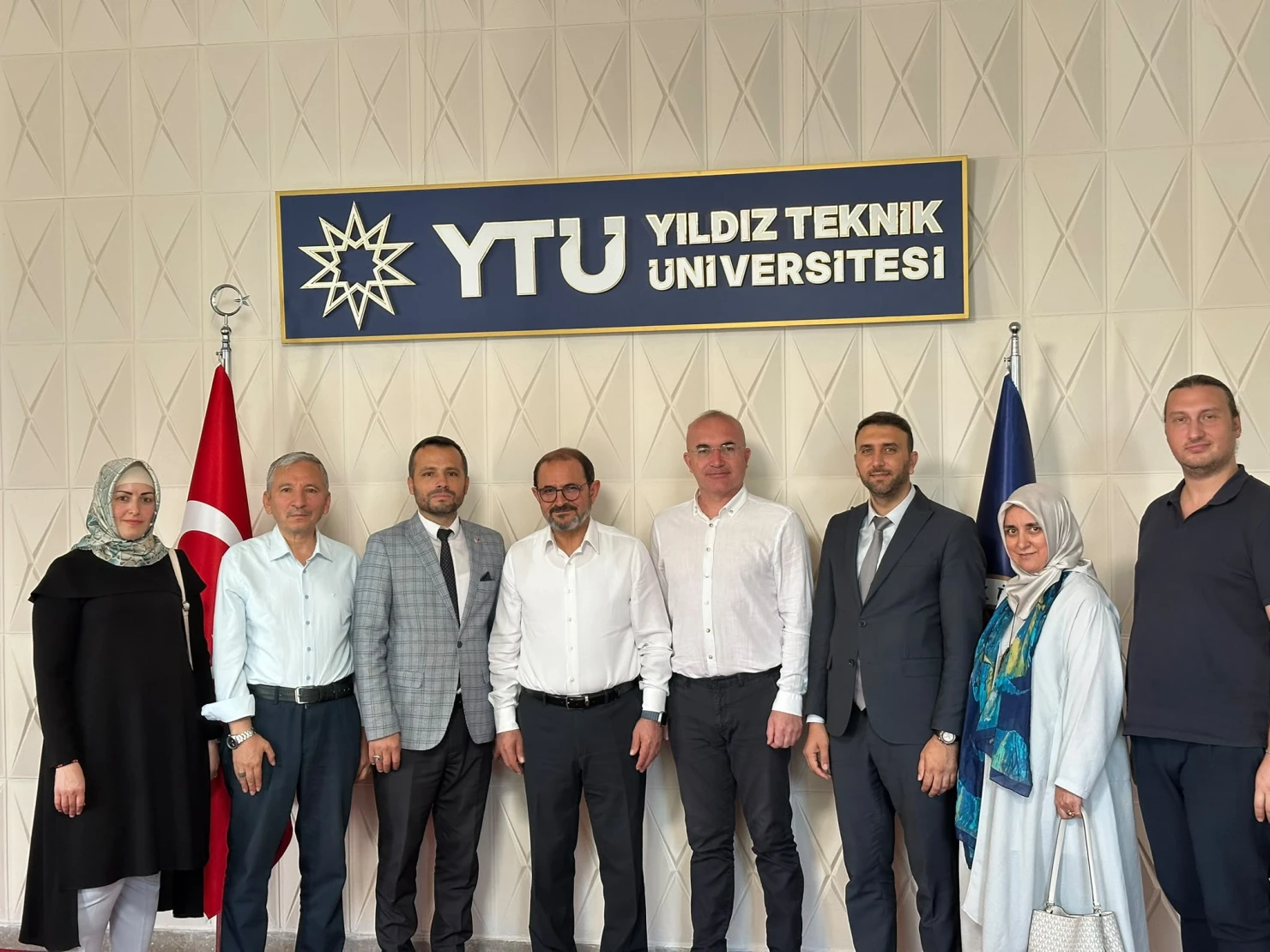 Yıldız Technical University Rector Prof. from AKON. Dr. Visit to Eyüp Debik